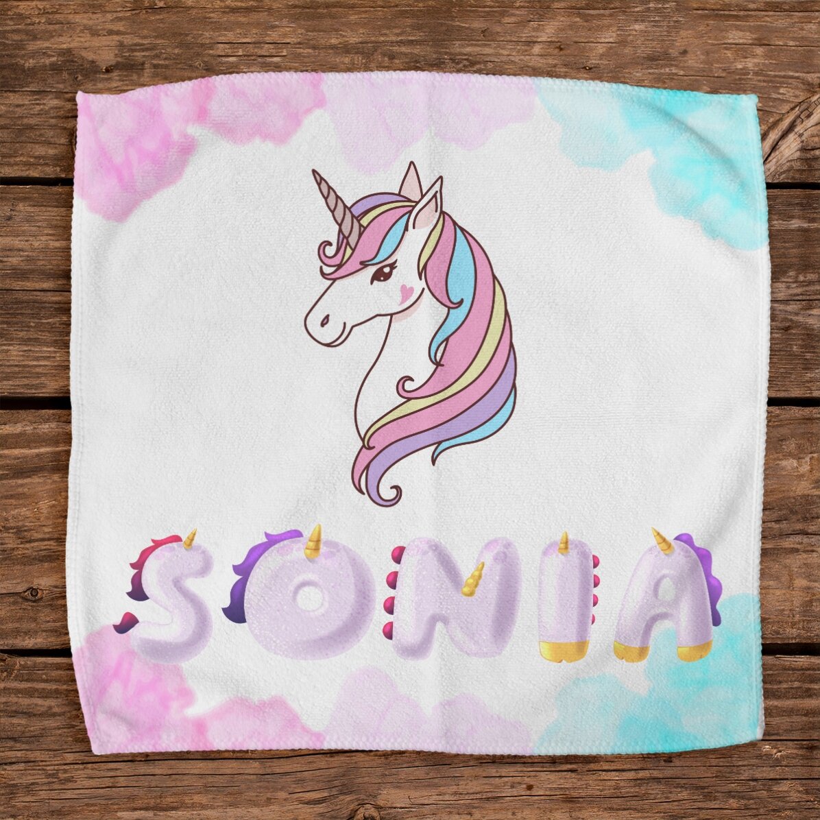 Personalised towel with name - Unicorn