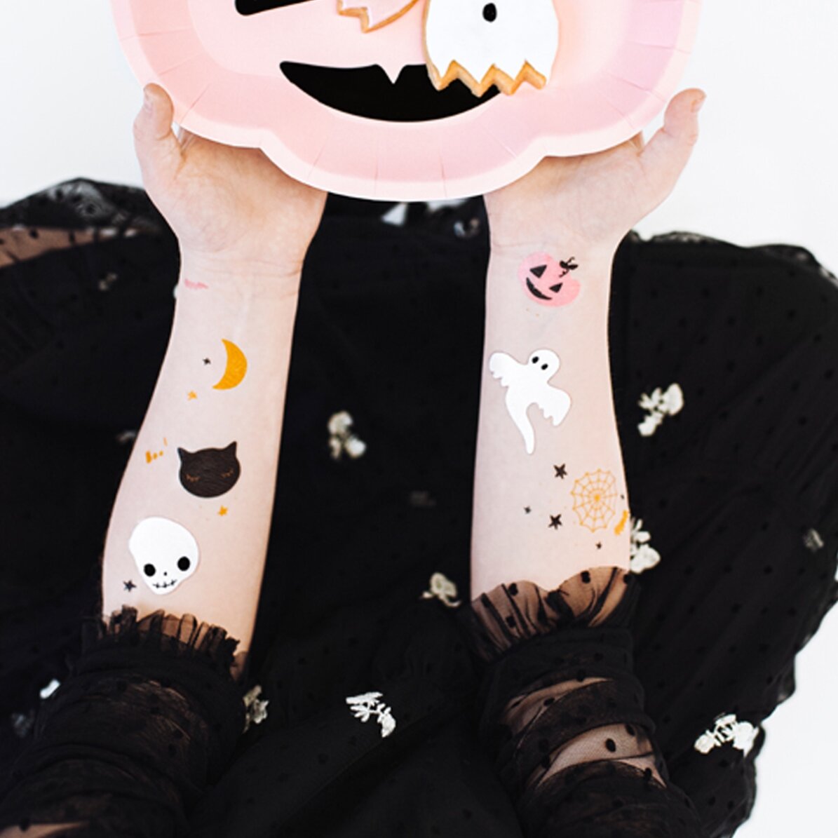 Dočasná tetování s halloweenskou tematikou