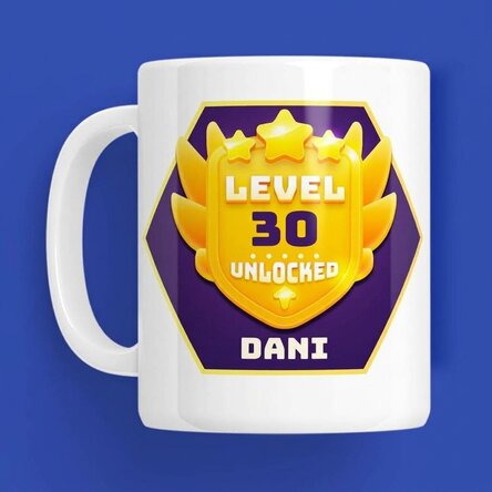 Personalizovaný hrnek s nápisem k výročí – Level Unlocked