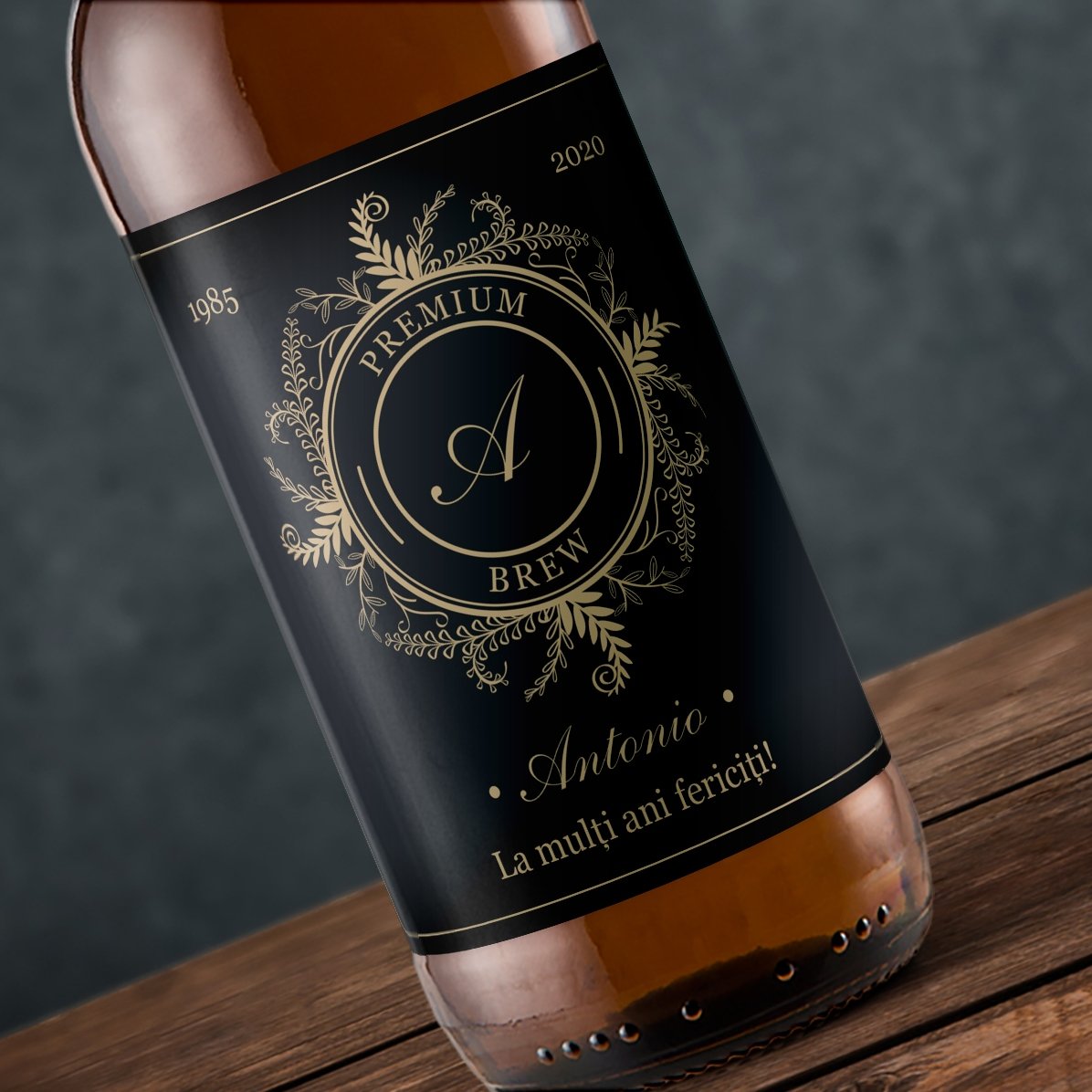 Pivo s osobním potiskem monogramu a textu – Floral elegance