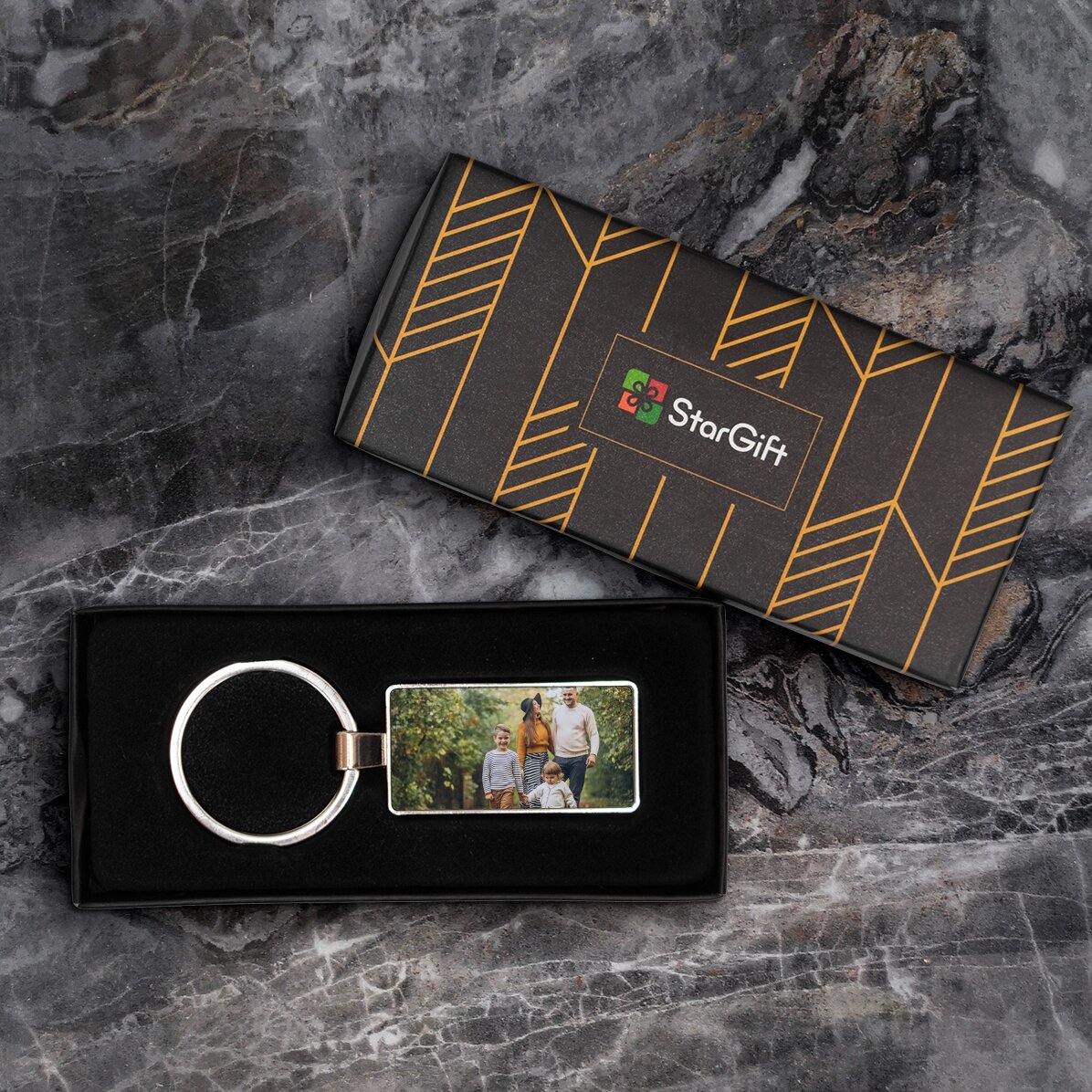 Personalizovaný přívěsek na klíče se 2 fotografiemi