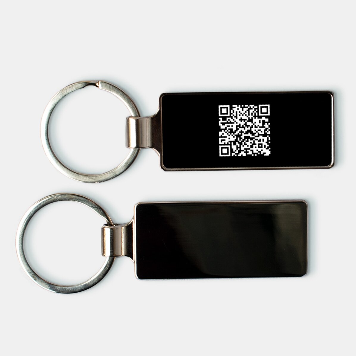 Personalizovaný přívěsek na klíče s QR kódem – Přidat kontakt