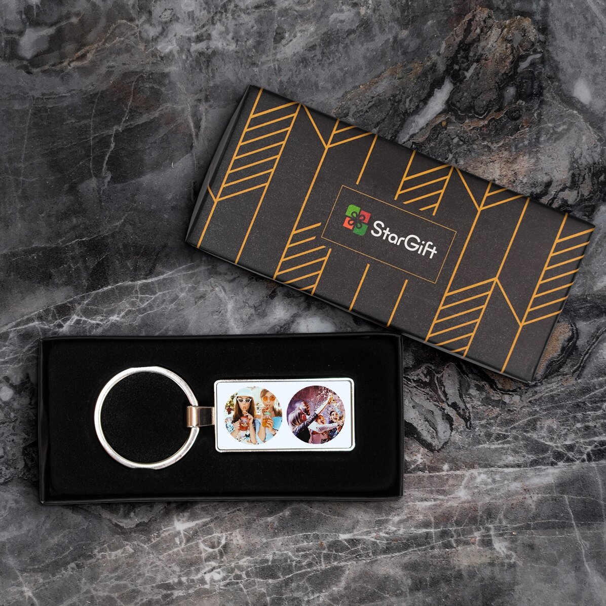 Personalizovaný přívěsek na klíče se dvěma fotografiemi a textem