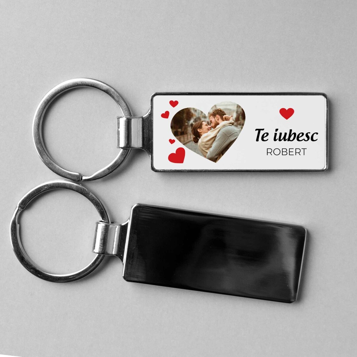 Personalizovaný přívěsek na klíče s fotografií a textem – Hearts