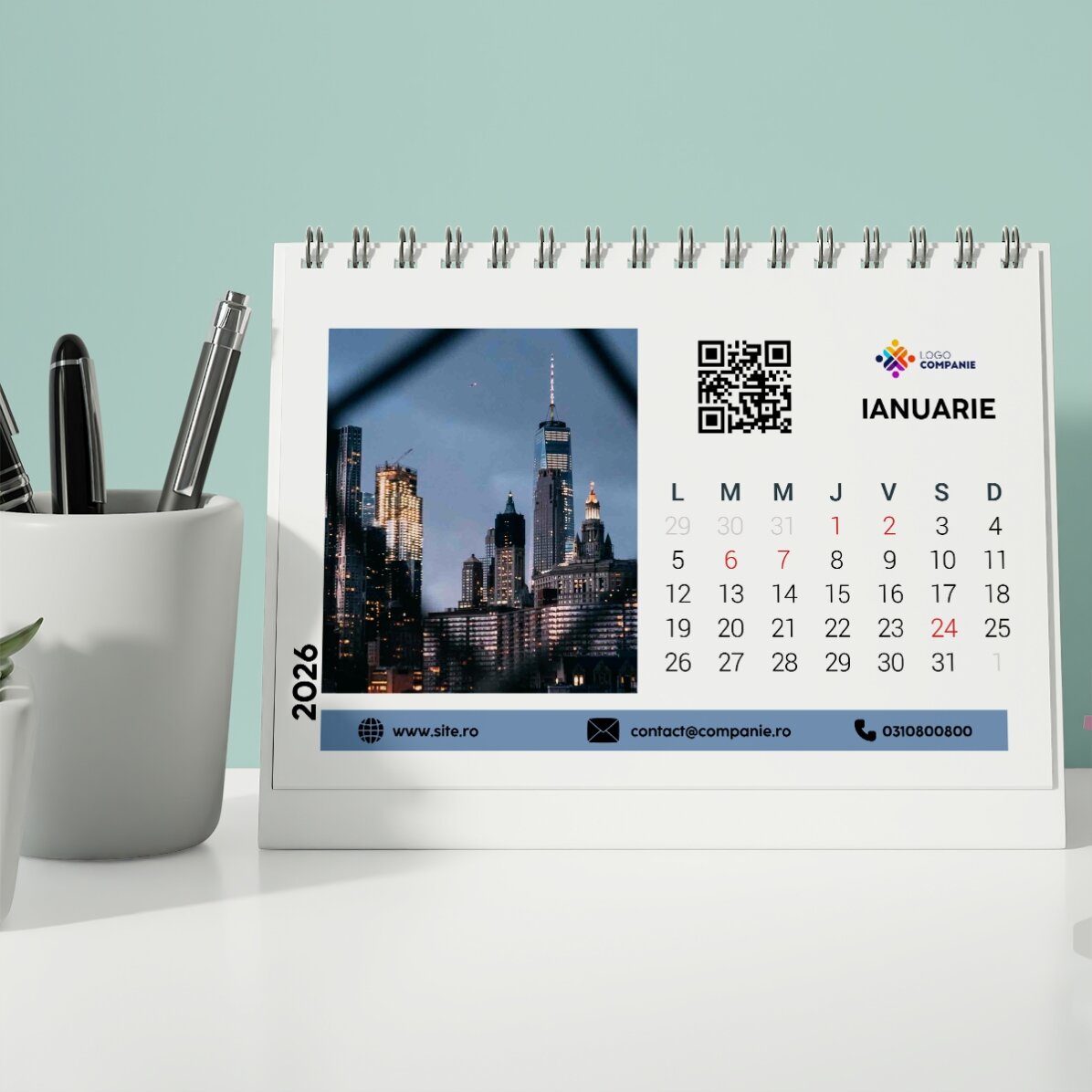Personalised desk calendar with logo, photos, text and QR code
