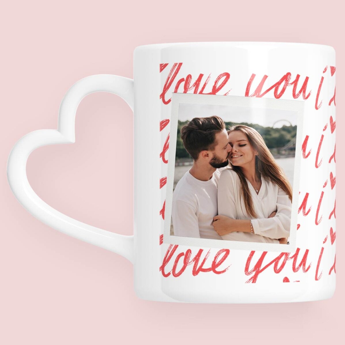 Personalizovaný hrnek s fotografií a textem – Miluji tě! – model s uchem ve tvaru srdce
