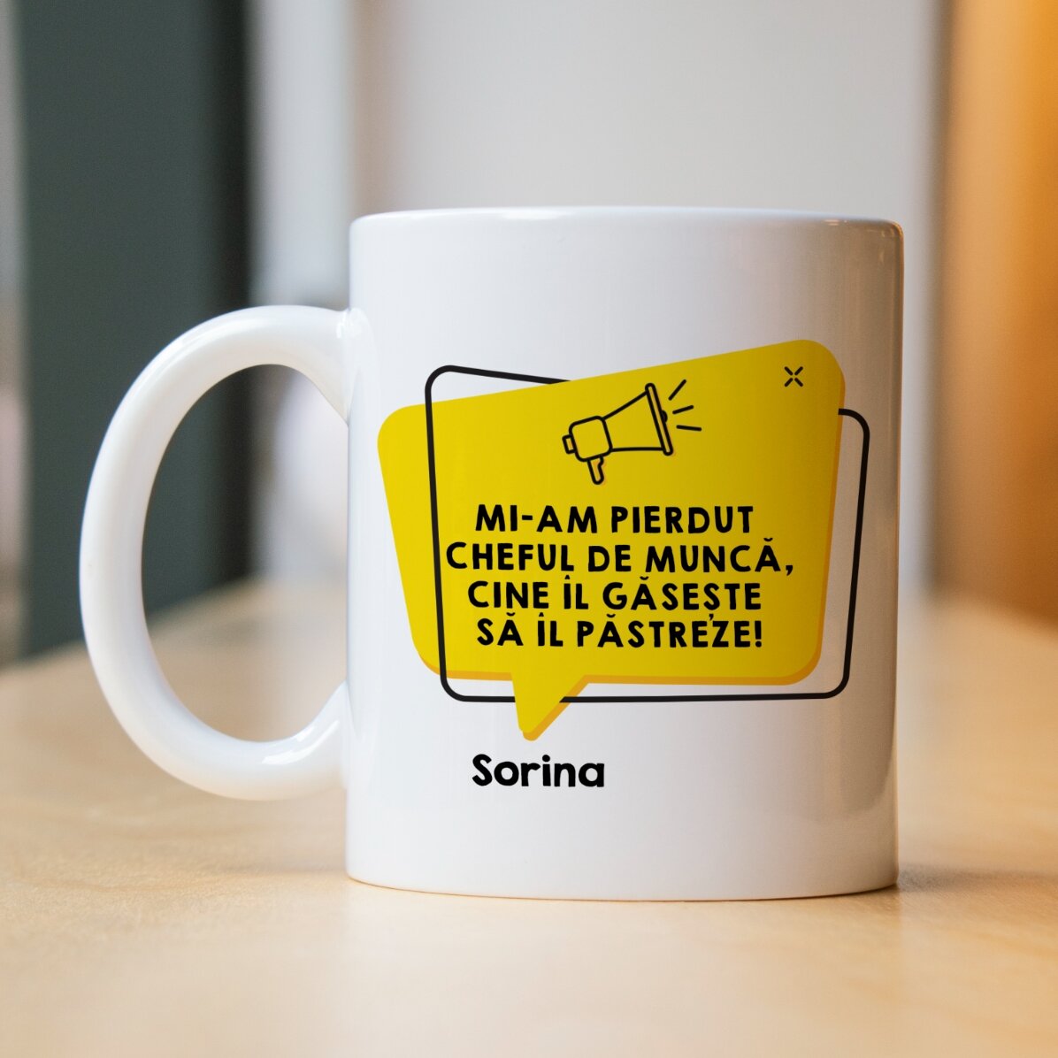 Personalizovaný hrnek s textem – Oznámení