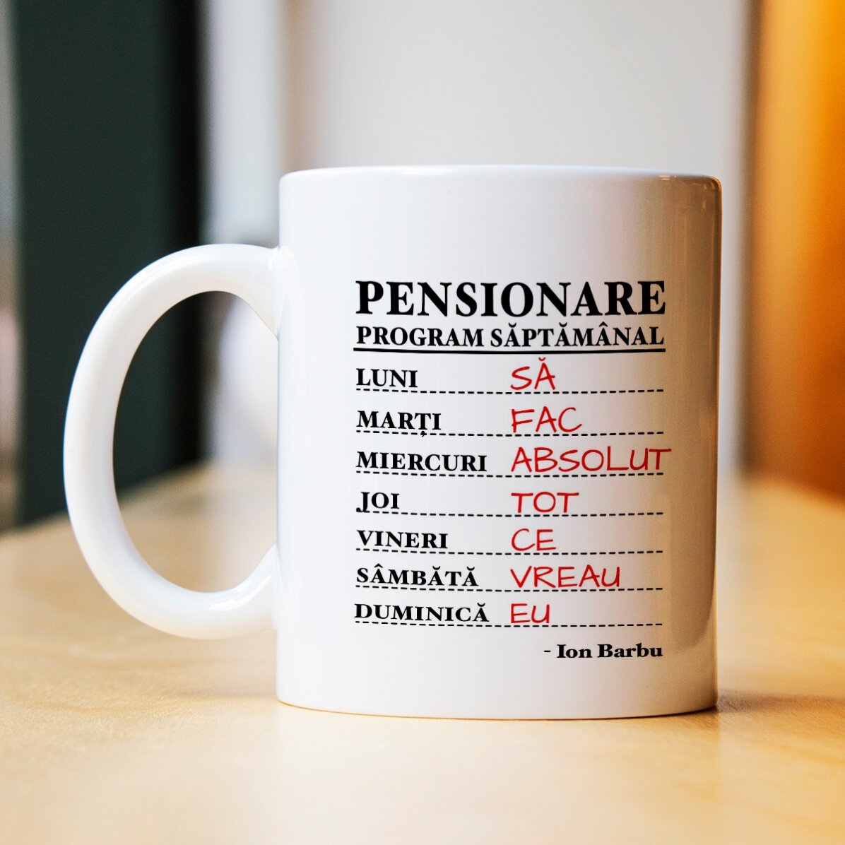 Personalizovaný hrnek s textem – Týdenní rozvrh