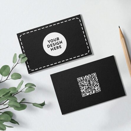 Personalizované oboustranné vizitky na papíře s QR kódem a vaším grafickým motivem