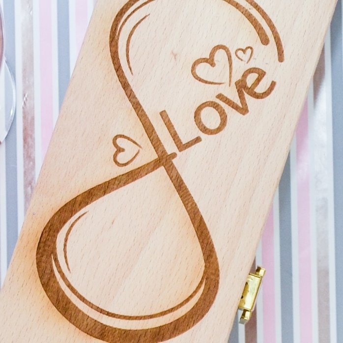Personalizovaná krabička na víno – Infinite Love