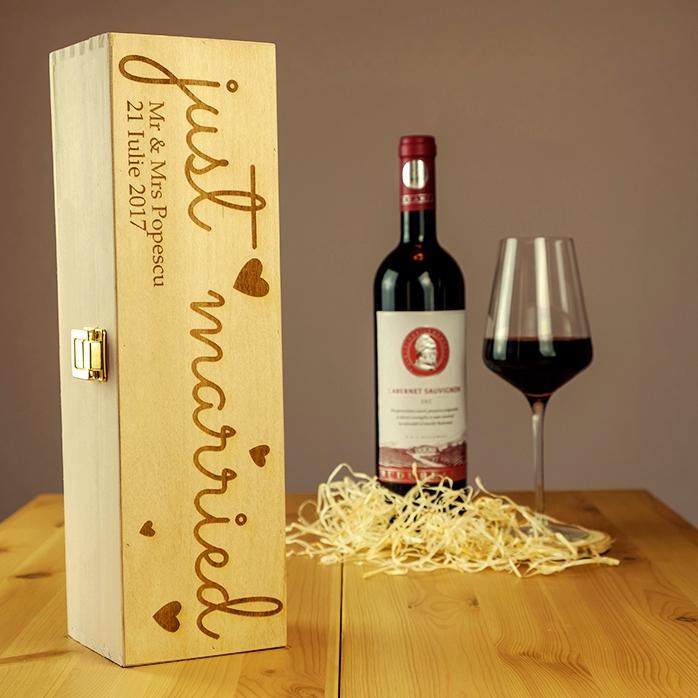 Personalizovaná krabička na víno – „Just Married“