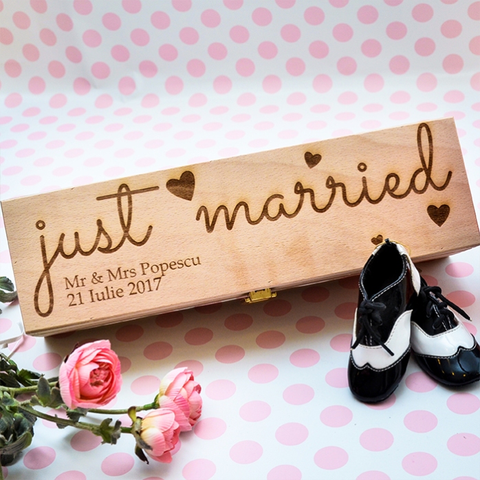 Personalizovaná krabička na víno – „Just Married“