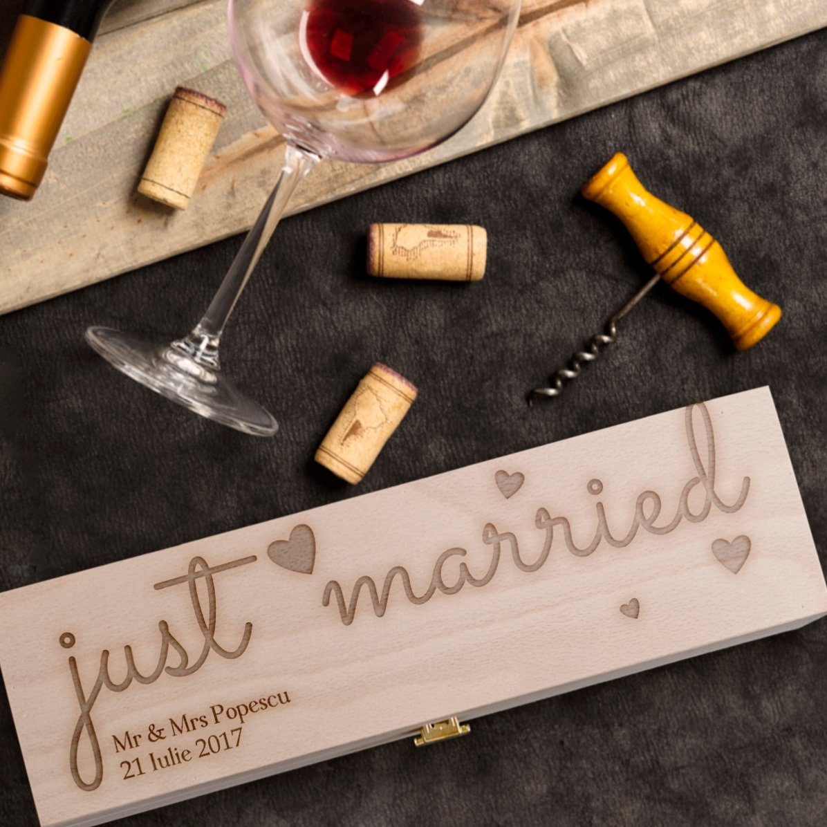 Personalizovaná krabička na víno – „Just Married“