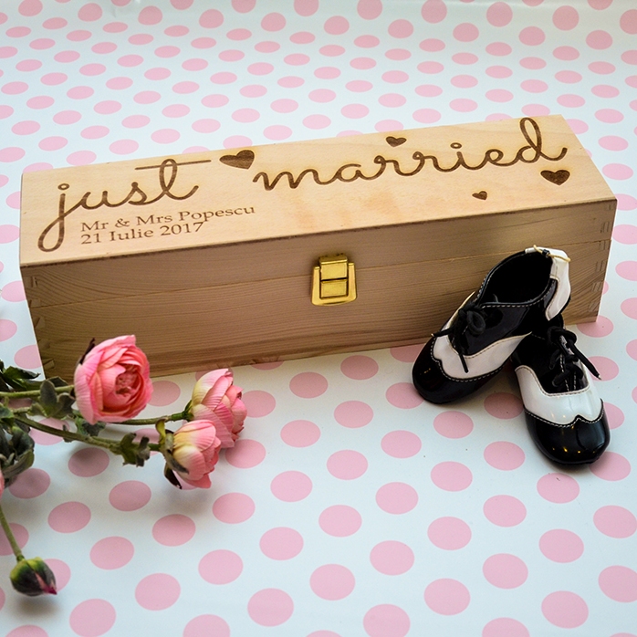 Personalizovaná krabička na víno – „Just Married“