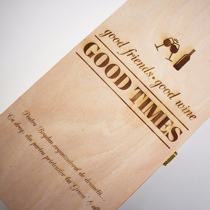 Personalizovaná krabička na víno pro dvě láhve – Good Friends, Good Wine, Good Times