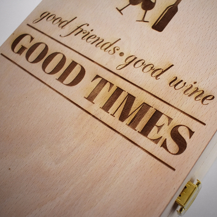 Personalizovaná krabička na víno pro dvě láhve – Good Friends, Good Wine, Good Times