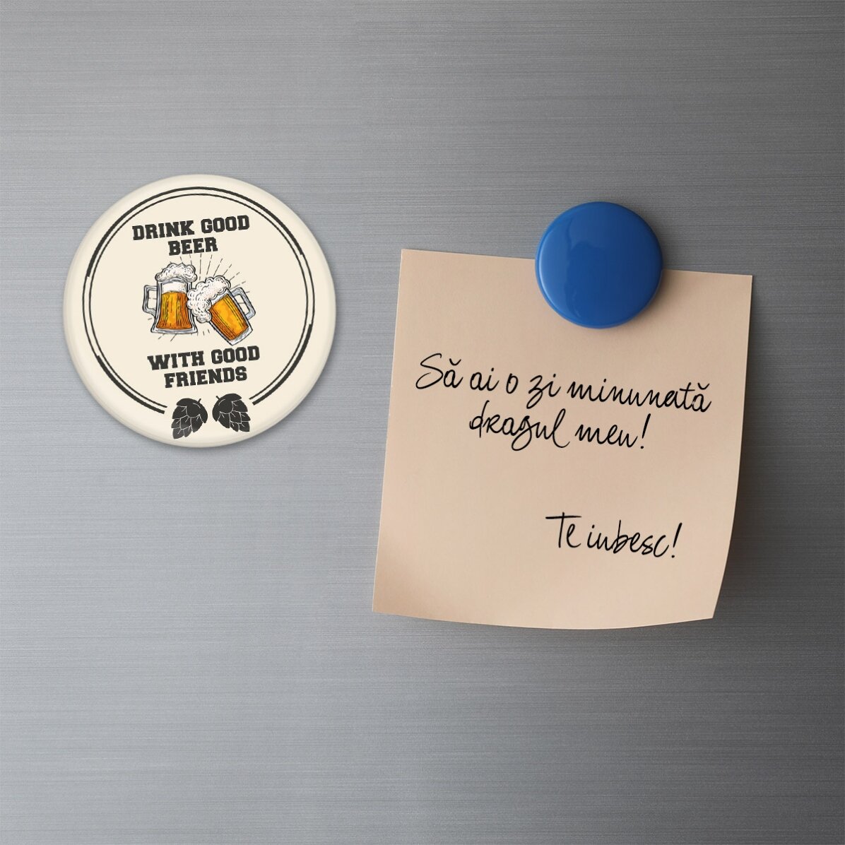 Otevírák na láhve s magnetem, personalizovaný s nápisem – „Good beer with good friends“