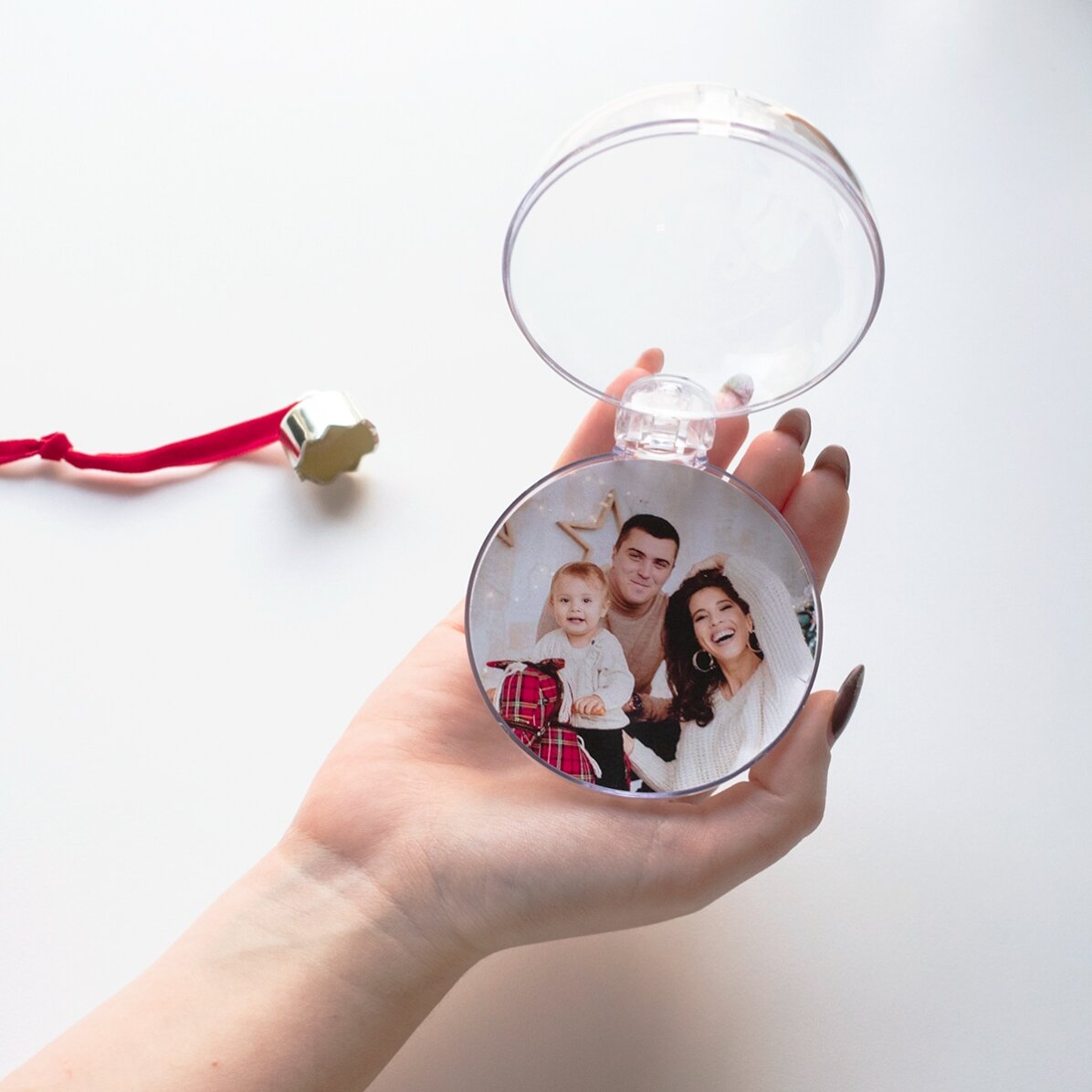 Glóbus s tvým jménem – červené třpytky