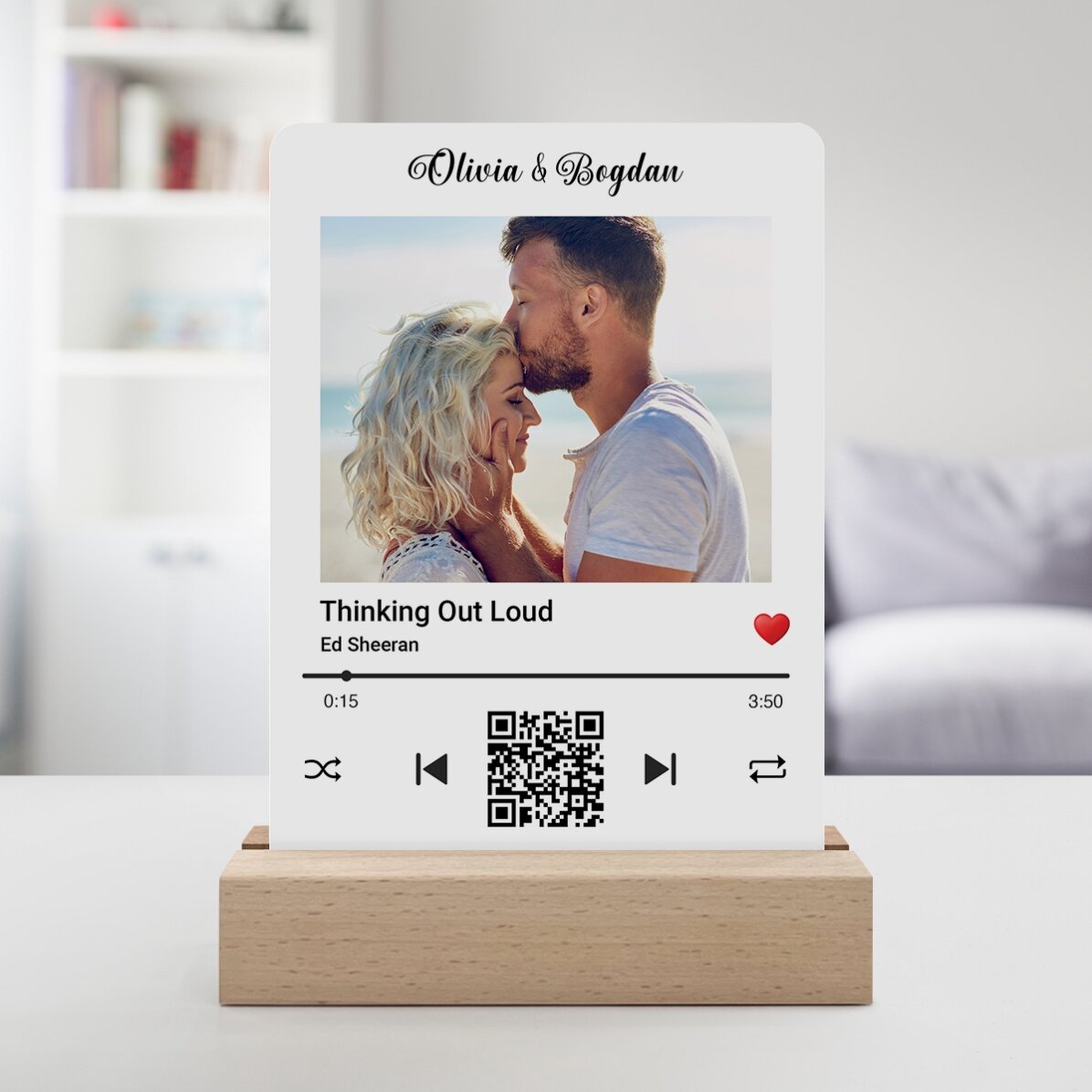 Personalizovaná LED noční lampička s fotografií a QR kódem – Naše píseň