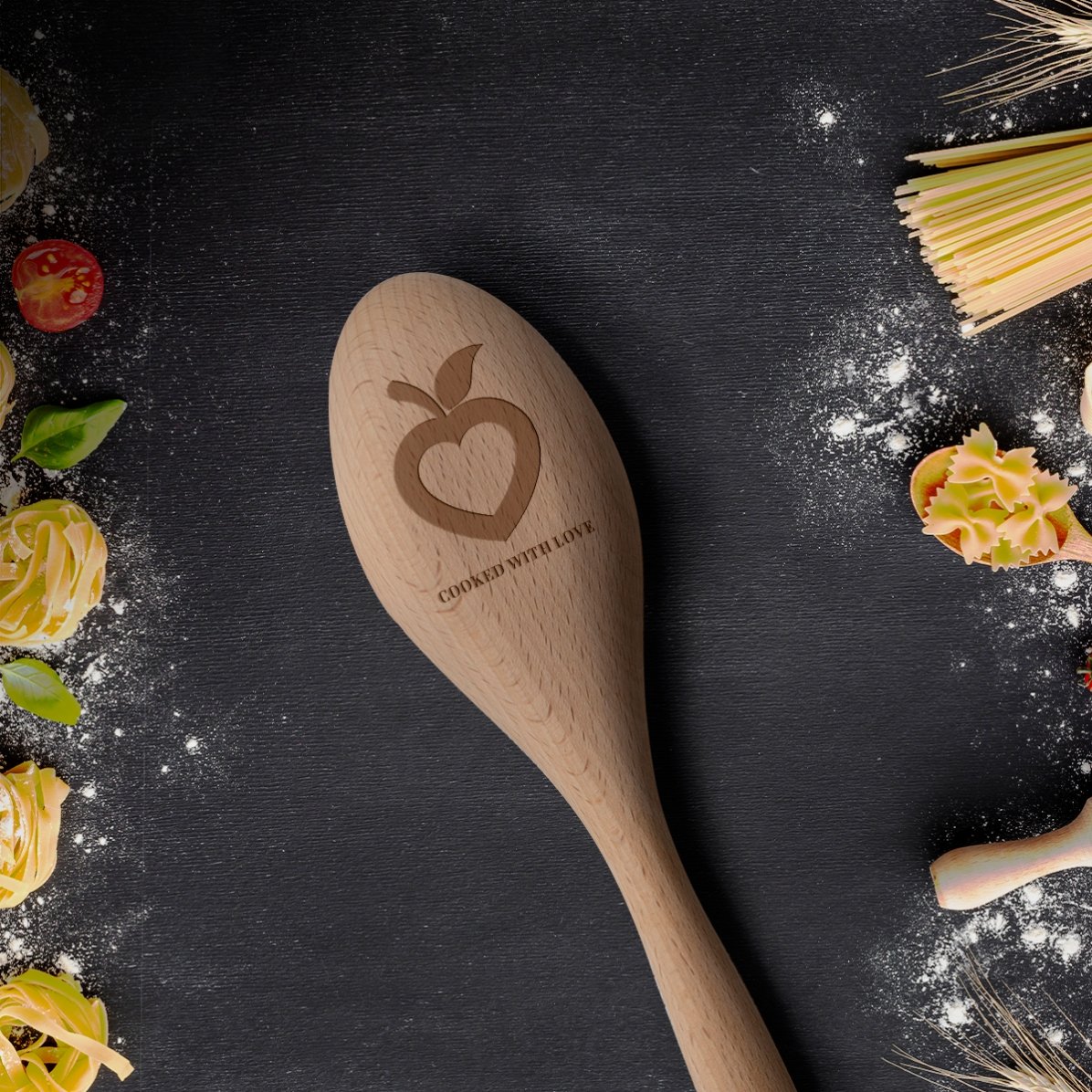 Dřevěná lžíce s osobním věnováním – Cooked with love