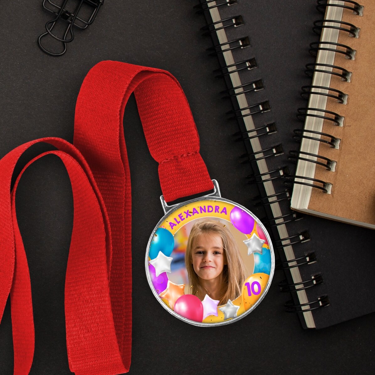 Personalizovaná medaile s fotografií a textem – Happy Birthday