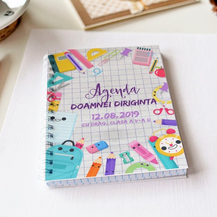 Notebook s vlastním textem – Učitelský diář