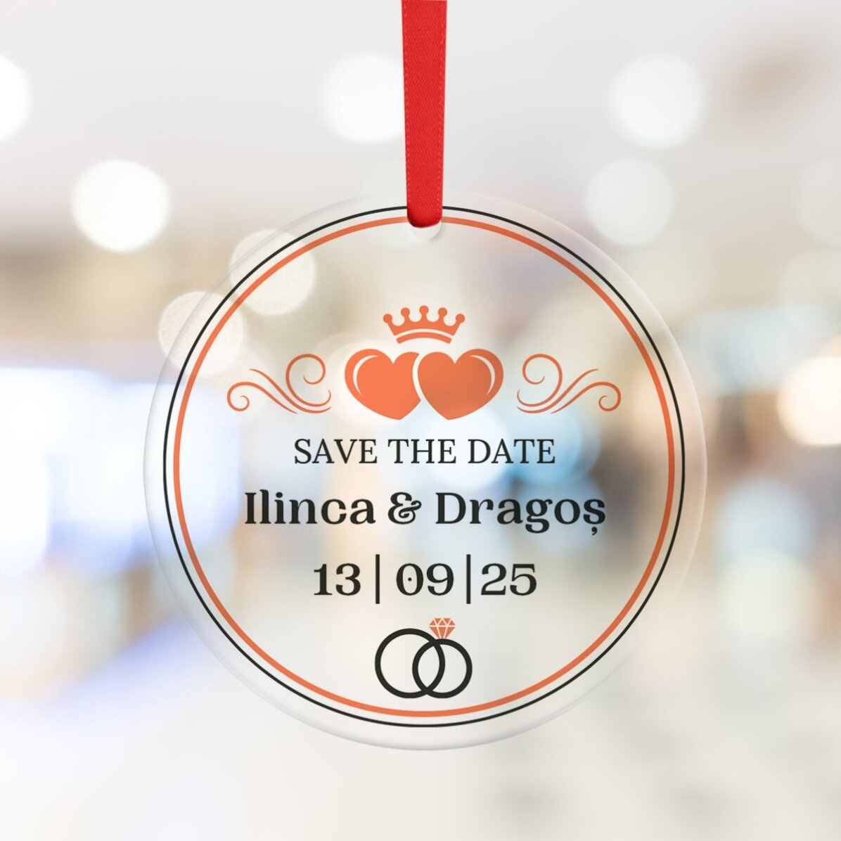 Osobně přizpůsobený kulatý ornament s vzkazem – Save the Date