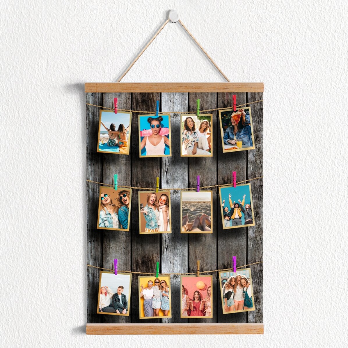 Plakát s personalizovanými rámečky na 12 fotografií