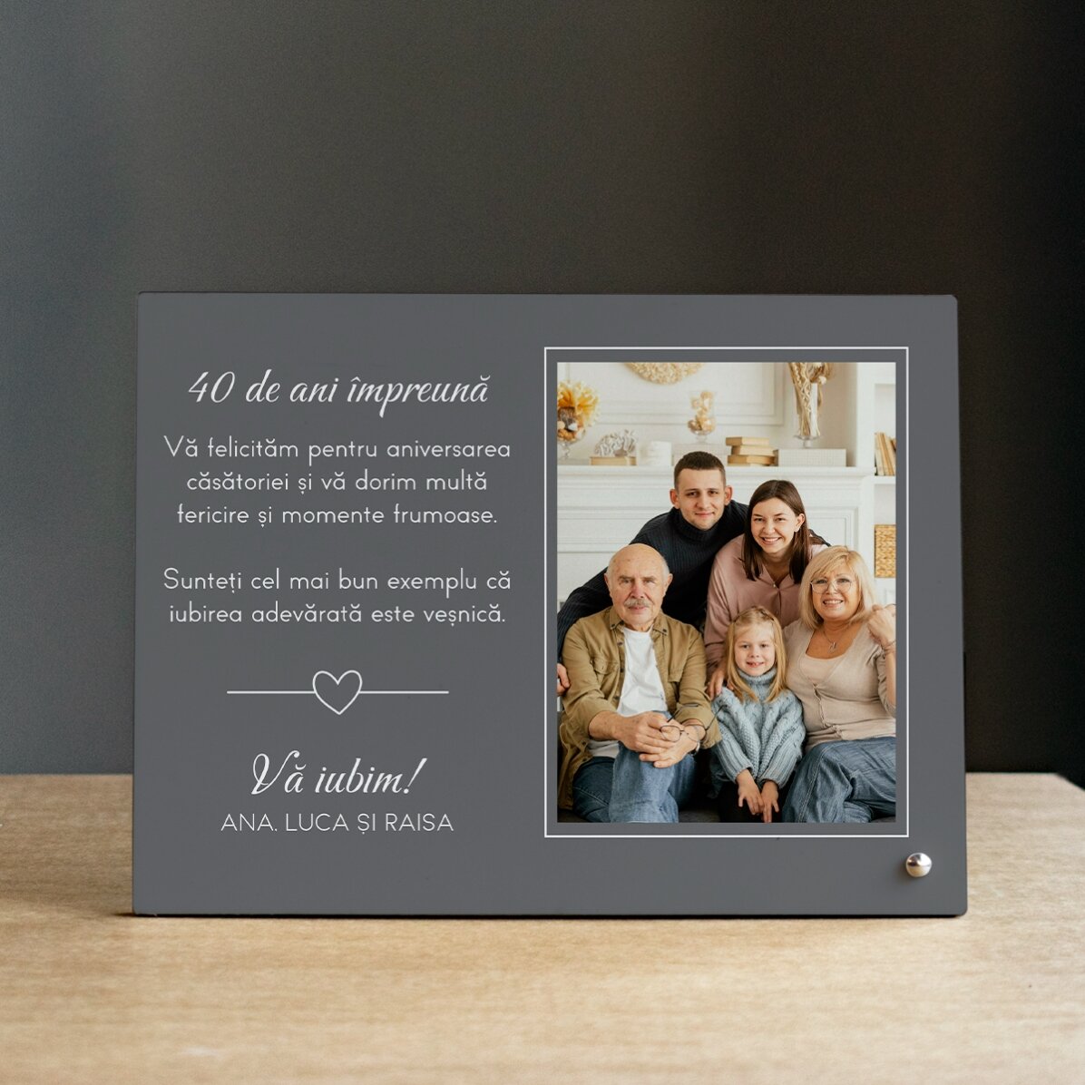 Personalizovaný stolní fotorámeček s fotografií a vzkazem – S láskou
