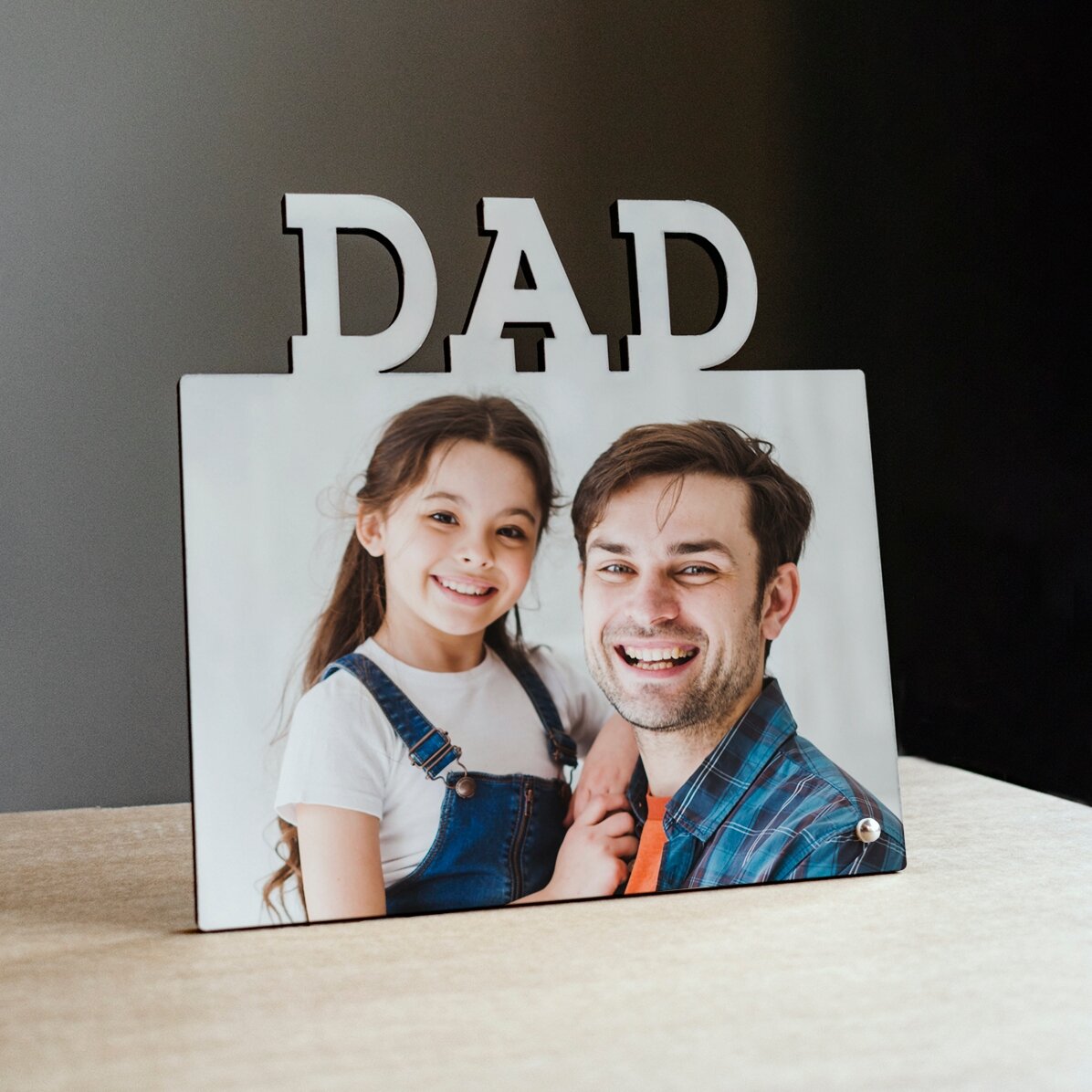 Personalizovaný stolní fotorámeček s fotografií – model DAD