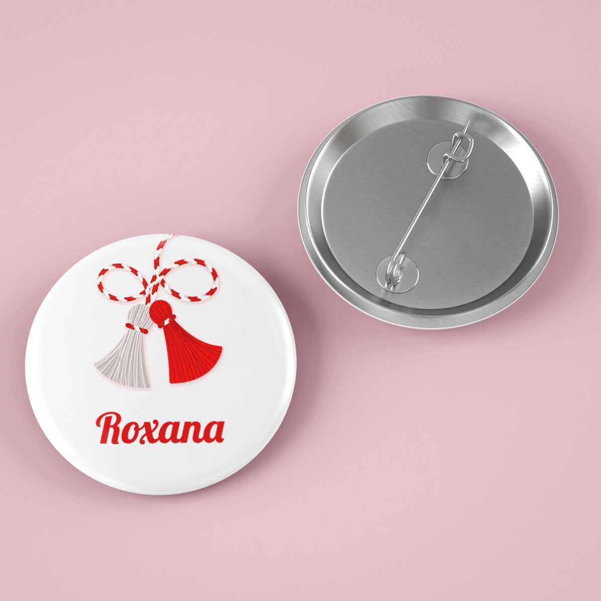 Dárková sada „martisor“ s mini čokoládovou tabulkou a odznakem s vlastním jménem