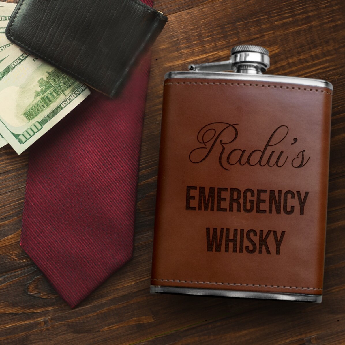 Personalizovaná kapesní láhev potažená kůží – Emergency Tequila