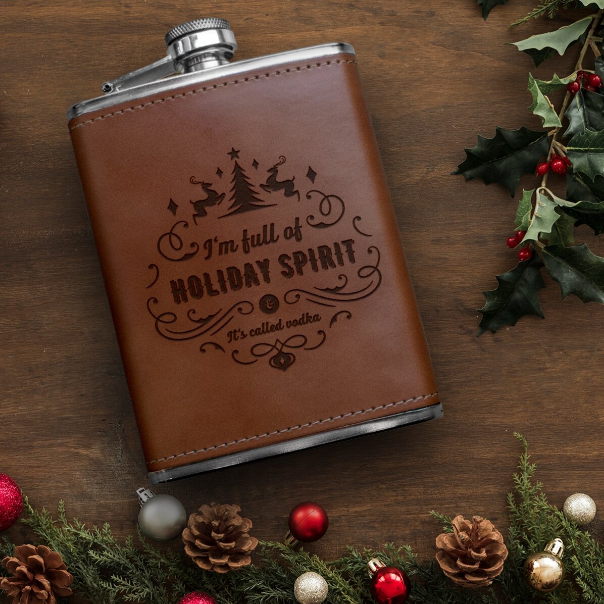 Personalizovaná kapesní sklenička potažená kůží – Holiday Spirit