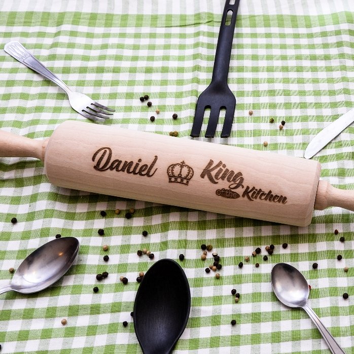 Dřevěná vařečka na míru – King of the Kitchen
