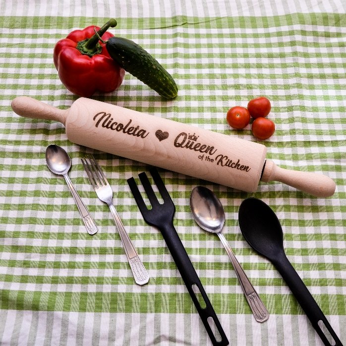 Dřevěná vařečka na míru – Queen of the Kitchen