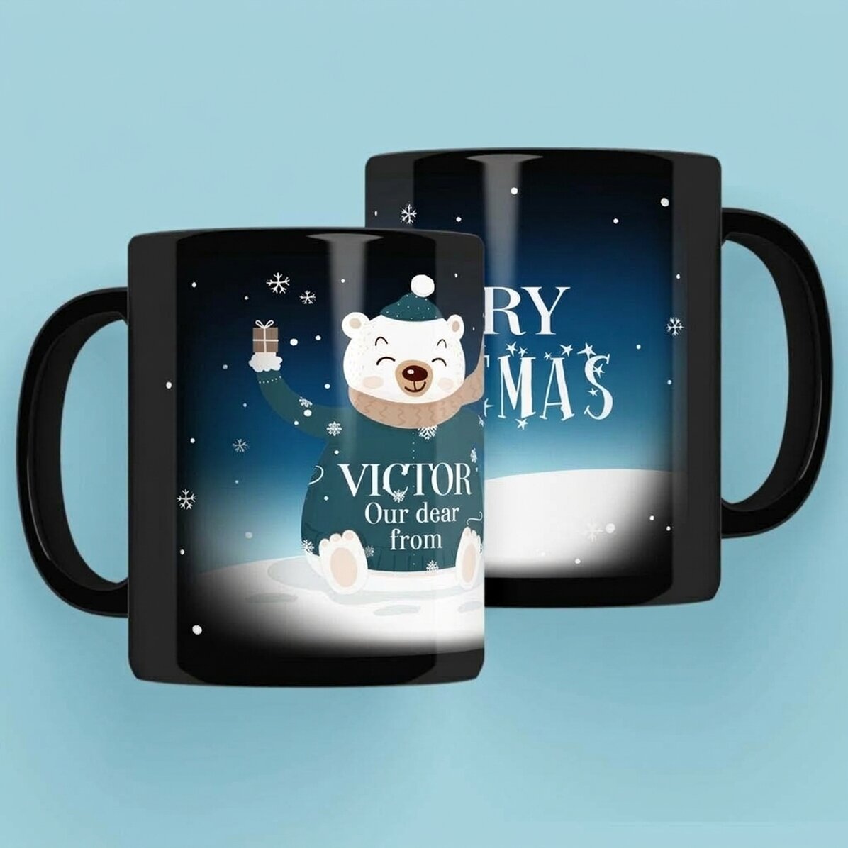 Černý hrnek s tvým jménem a textem – Happy Bear