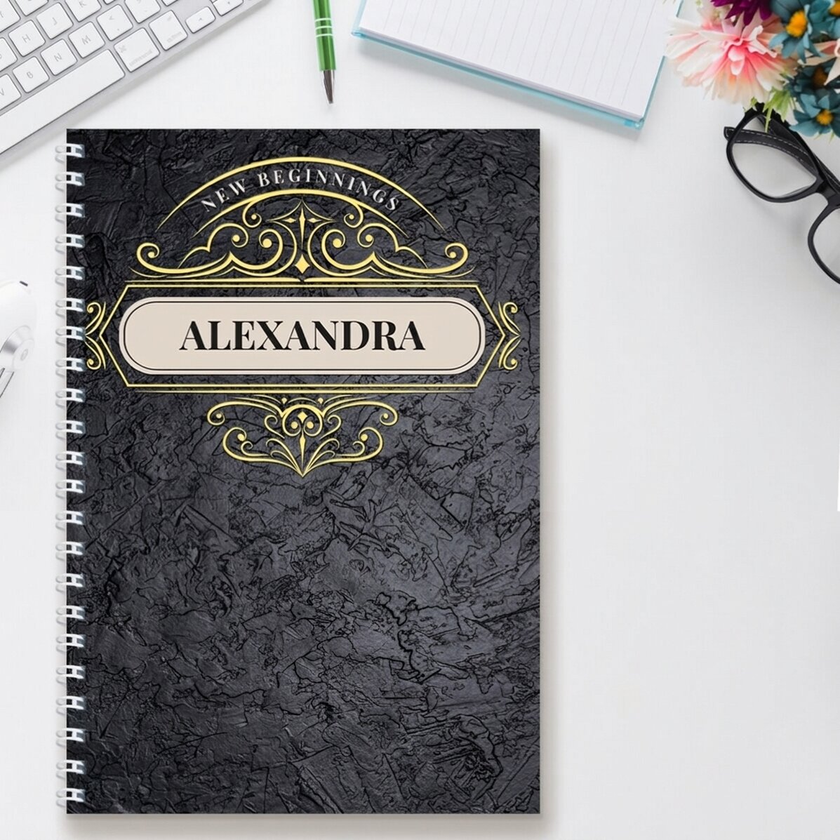 Notebook s vlastním textem – New Beginnings