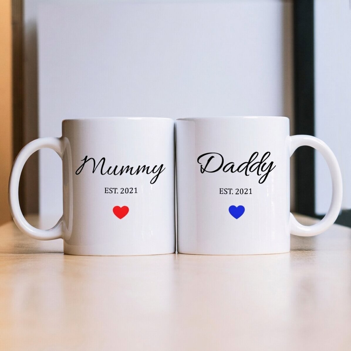 Hrnky pro páry s nápisem – Mom & Dad