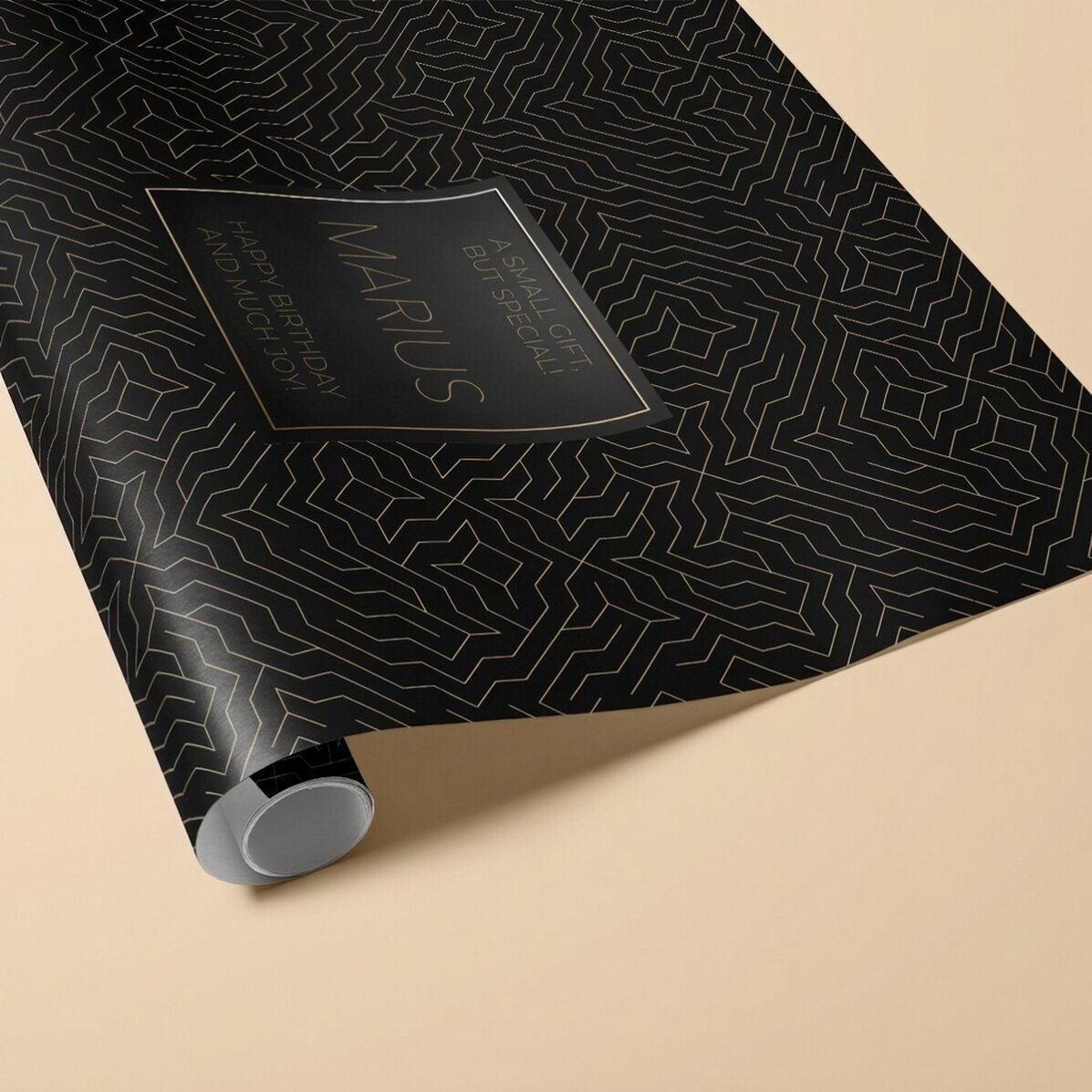 Dárkový balicí papír s vlastním textem – Black & Gold