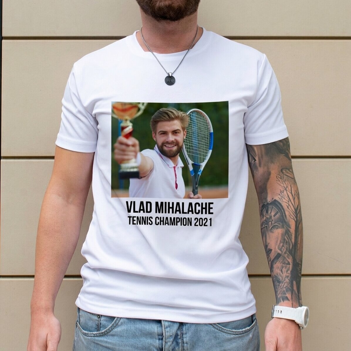 Sportovní tričko s vlastní fotografií a textem