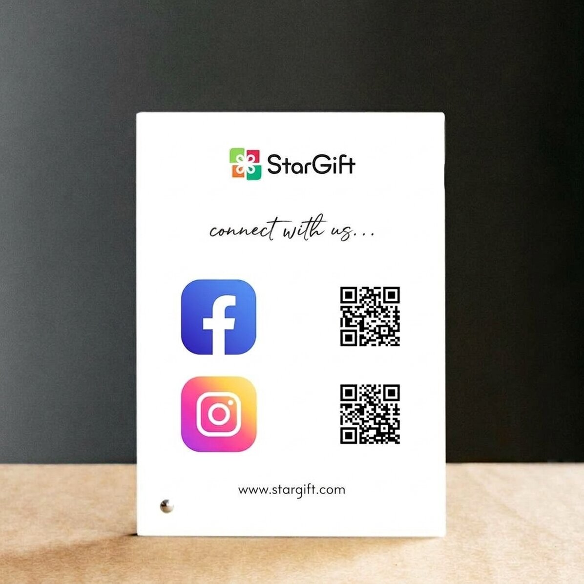 Personalizovaný stolní fotorámeček s textem a QR kódy – sociální sítě