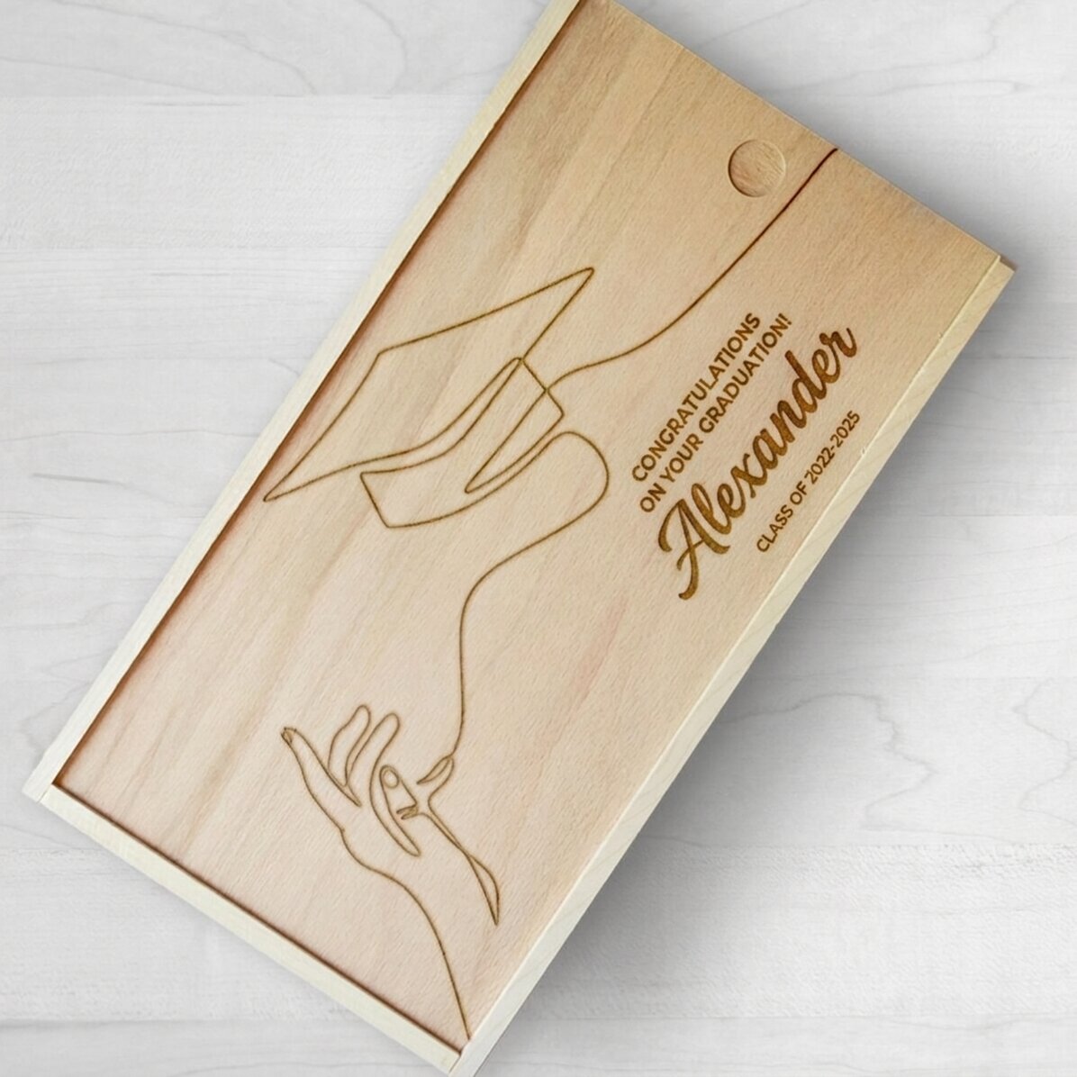 Personalizovaná dřevěná dárková krabička – Gratulujeme k promoci!