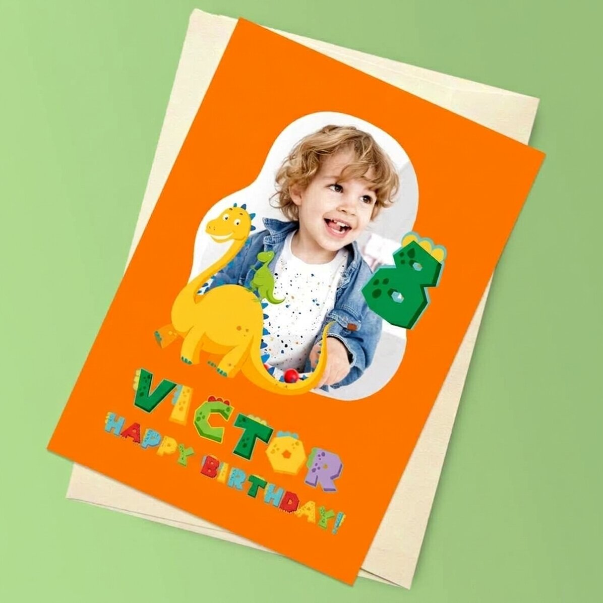 Personalizovaná magnetická pohlednice s fotografií, číslem a textem – Dinosaurus