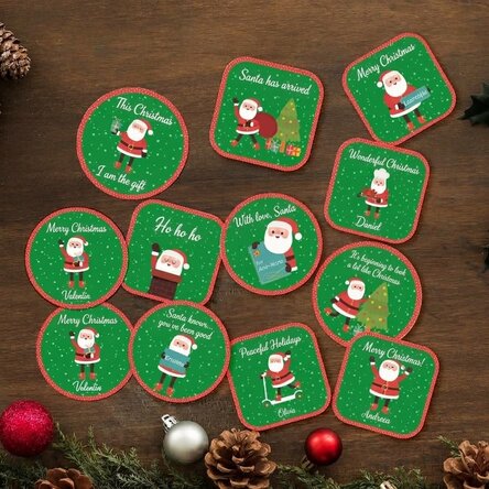 Sada 12 personalizovaných samolepek (samolepicích štítků) – Santa Claus