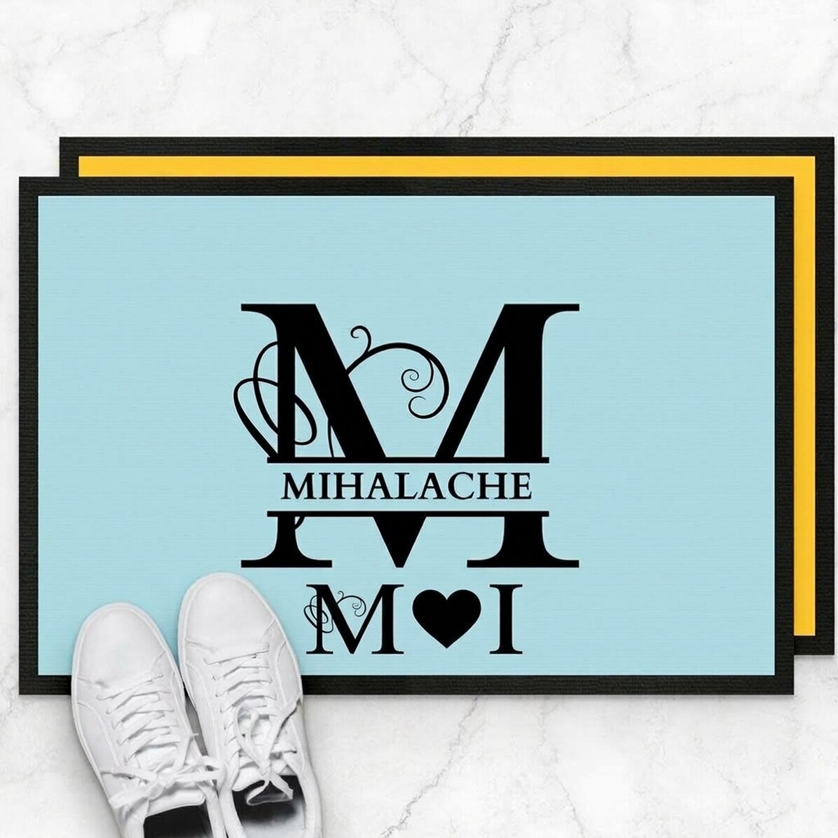 Vstupní rohožka s vlastním textem – monogram