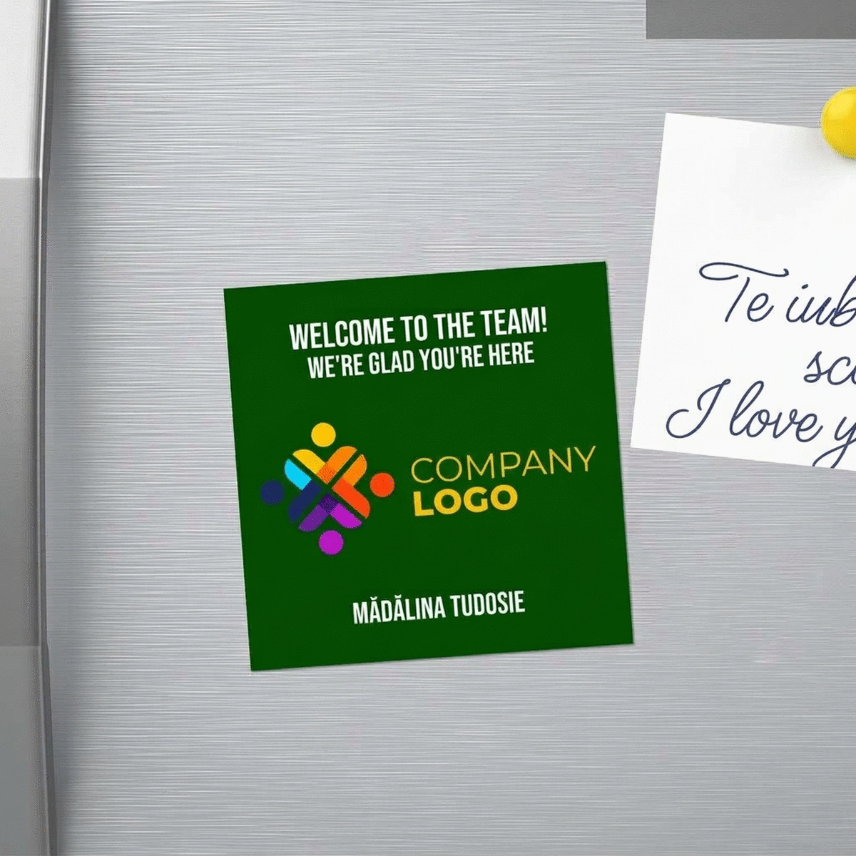Magnet 10x10 s vlastním logem a textem – Welcome