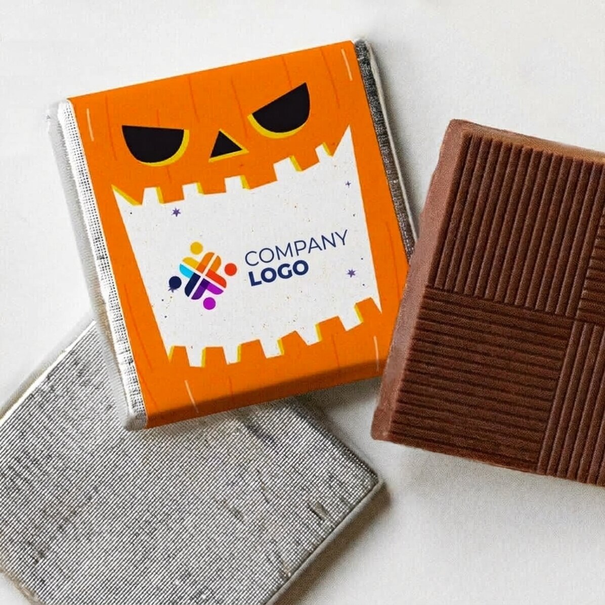 Mini čokoláda s vlastním logem a halloweenským vzkazem – dýně