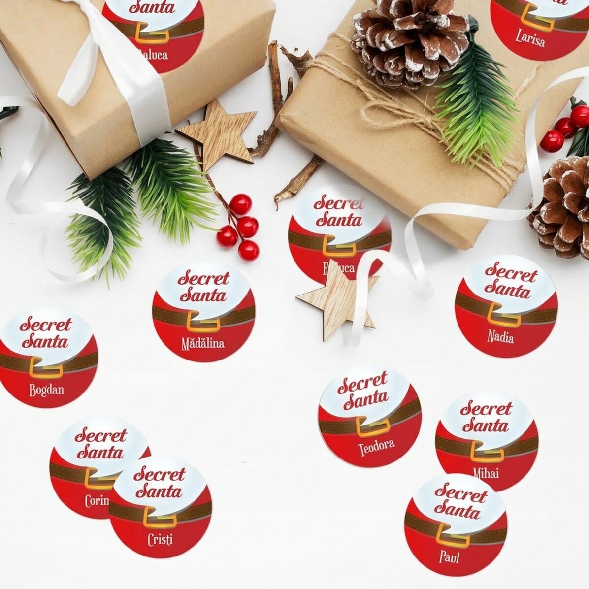 Sada 12 samolepek (samolepicích štítků) s vlastním textem – Secret Santa