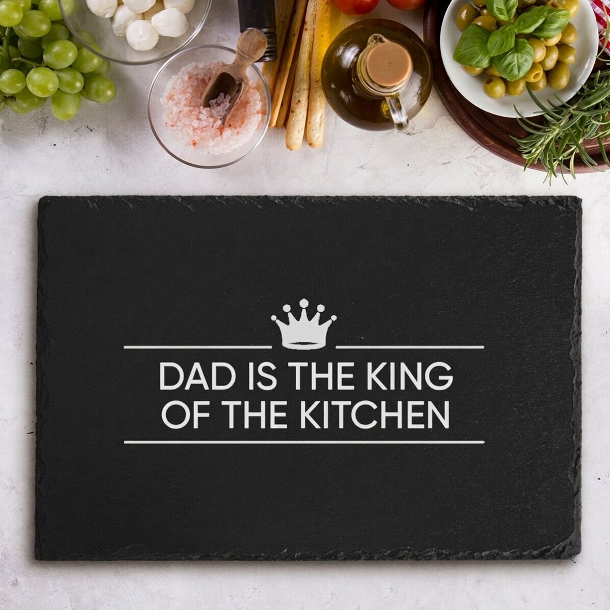 Břidlicová deska s vlastním gravírovaným textem – The King Of The Kitchen