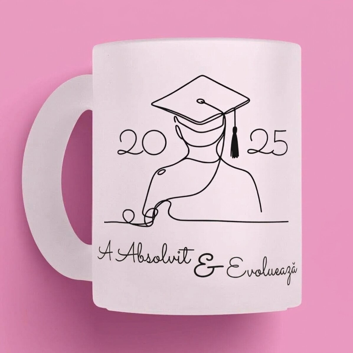 Osobní hrnek s jménem a textem – Line art Graduation